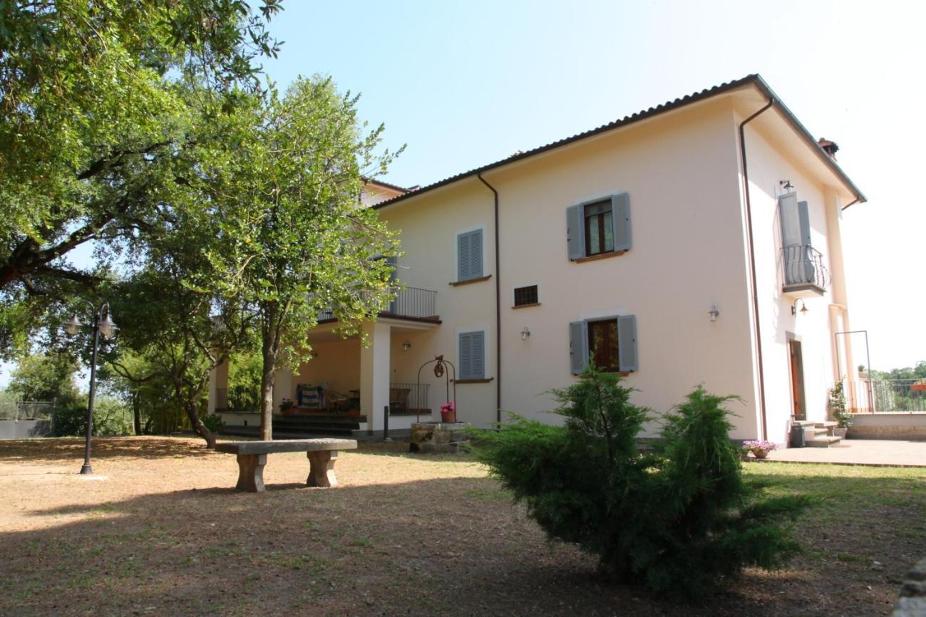 Agriturismo Casale Zuccari Caprarola Exterior foto
